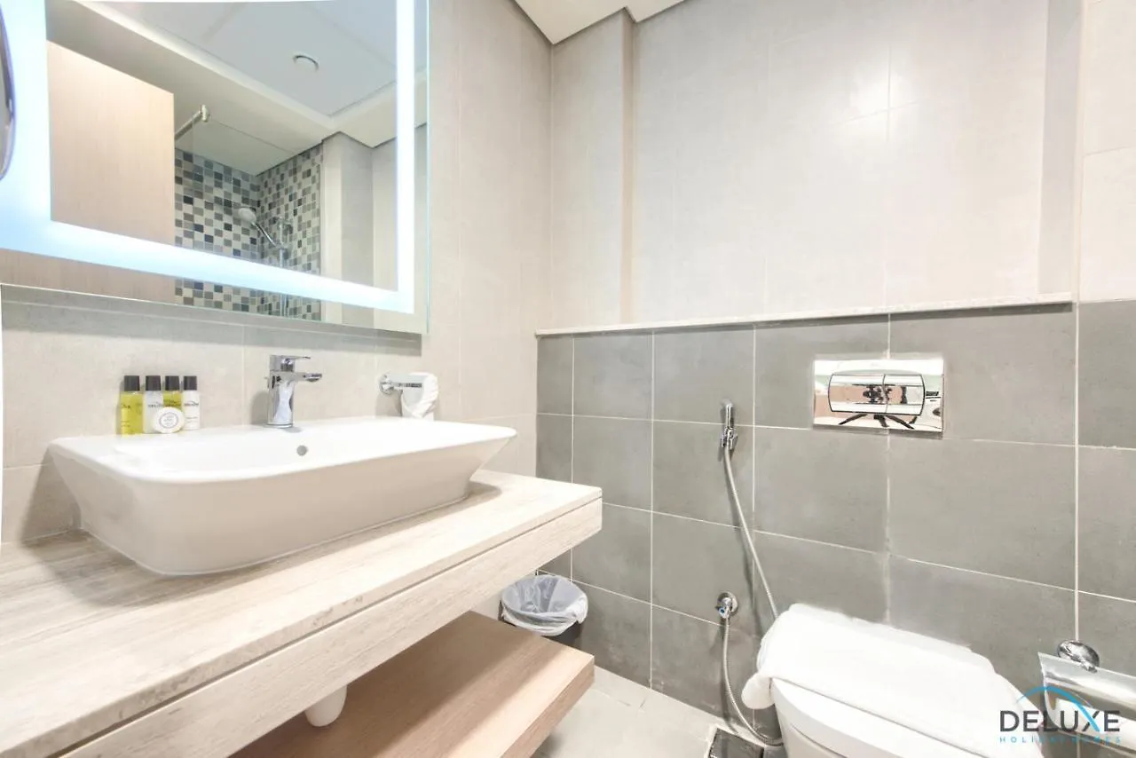 Perfect Studio Getaway Next To The Iconic Creek Harbour, Azizi Aliyah, Al Jaddaf, By Deluxe Holiday Homes Dubai Apartment