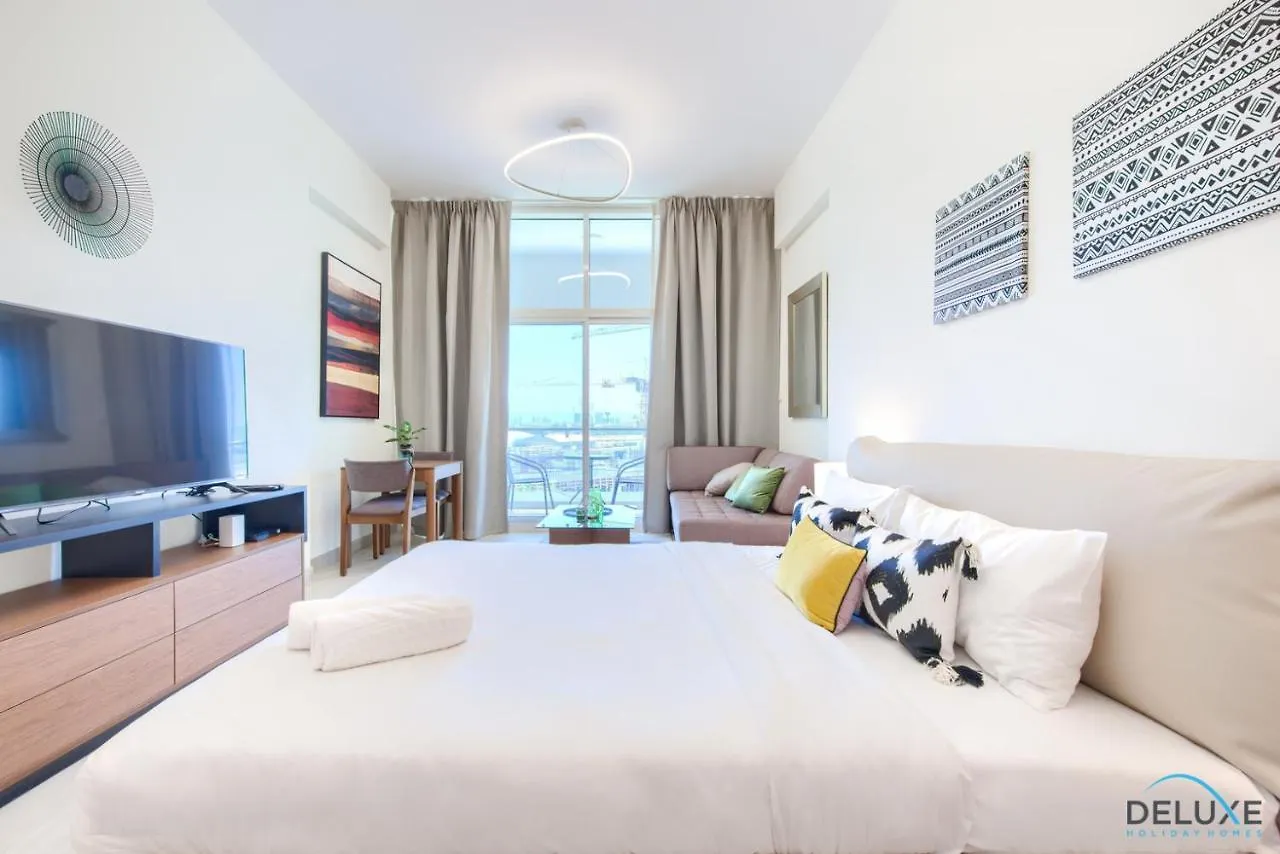 Perfect Studio Getaway Next To The Iconic Creek Harbour, Azizi Aliyah, Al Jaddaf, By Deluxe Holiday Homes Dubai Apartment